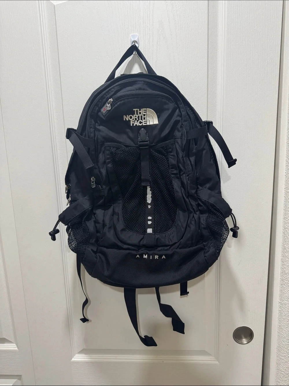 The North Face Amira Black Hiking Backpack Daypack Travel Bag